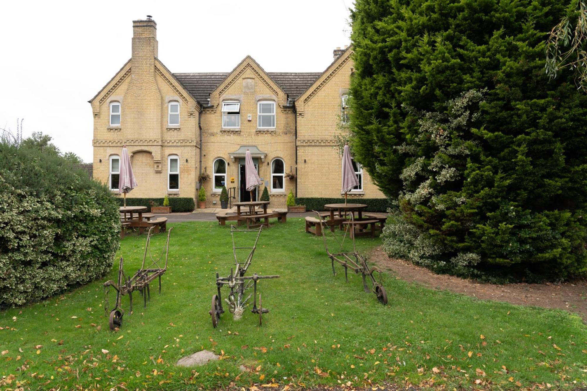 The Finch Hatton Arms Sleaford Exterior photo